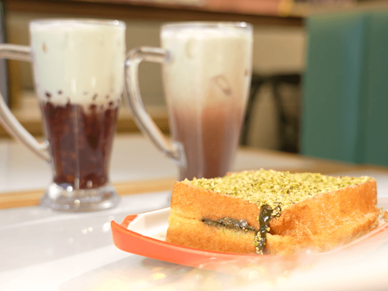 金二少冰室 開心果套餐(開心果西多士+ 1杯開心果飲品)